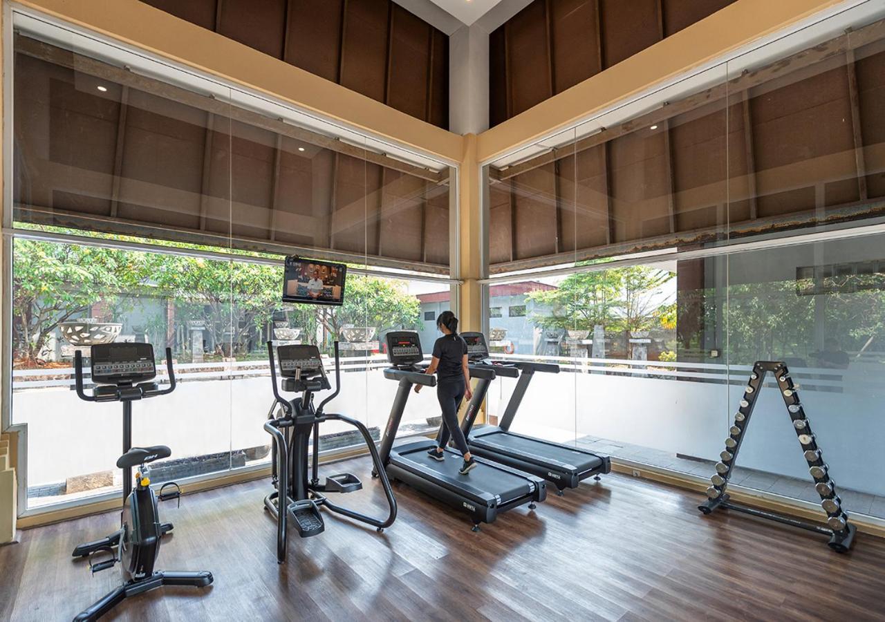 Santika Taman Mini Indonesia Indah Jakarta