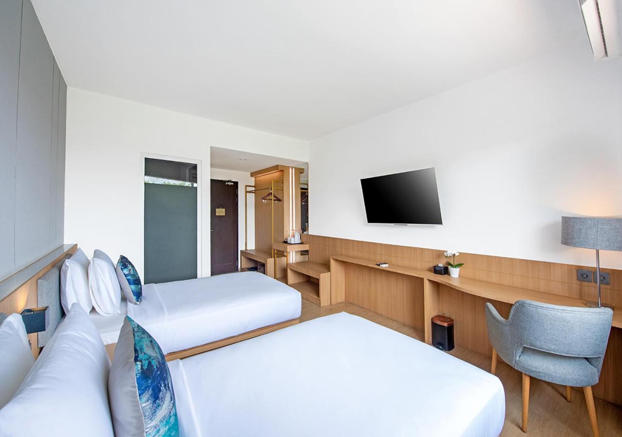 Santika Taman Mini Indonesia Indah Hotel 4*