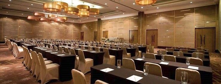 Santika Taman Mini Indonesia Indah 4* Jakarta