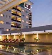 Santika Taman Mini Indonesia Indah Hotel 4*