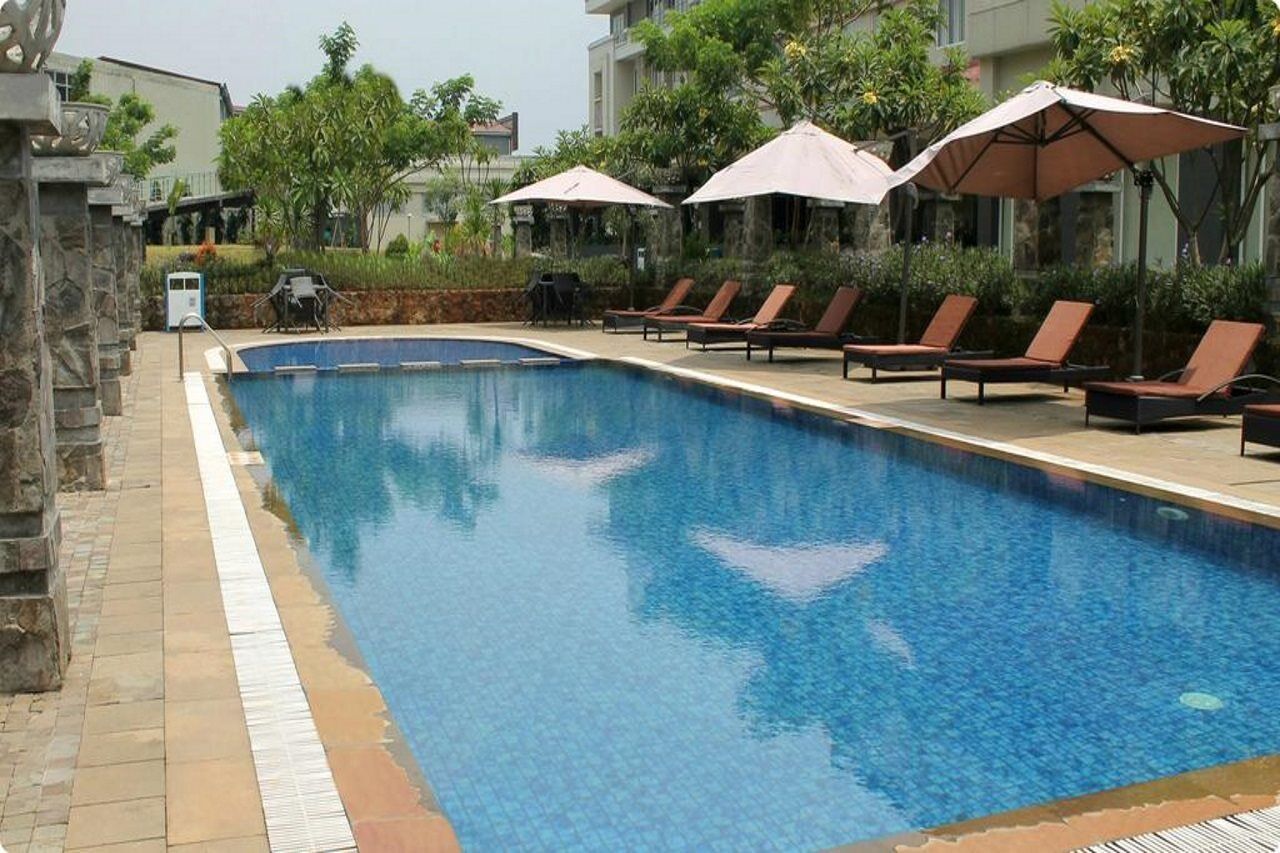 Hotel Santika Taman Mini Indonesia Indah Jakarta